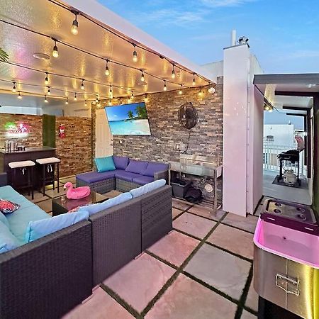 הומסטד Vacay Spot Experience Luna Sky! 65" Tv Bar, Bbq, Shower Massage Jets, Music, Go To Fl Keys מראה חיצוני תמונה