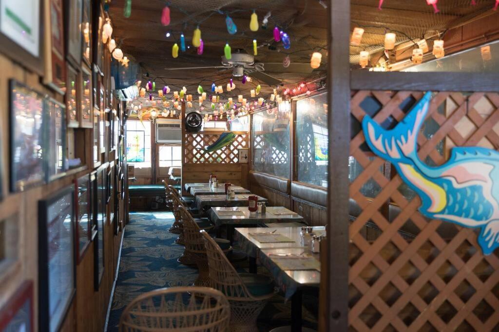 הומסטד Vacay Spot Experience Luna Sky! 65" Tv Bar, Bbq, Shower Massage Jets, Music, Go To Fl Keys מראה חיצוני תמונה