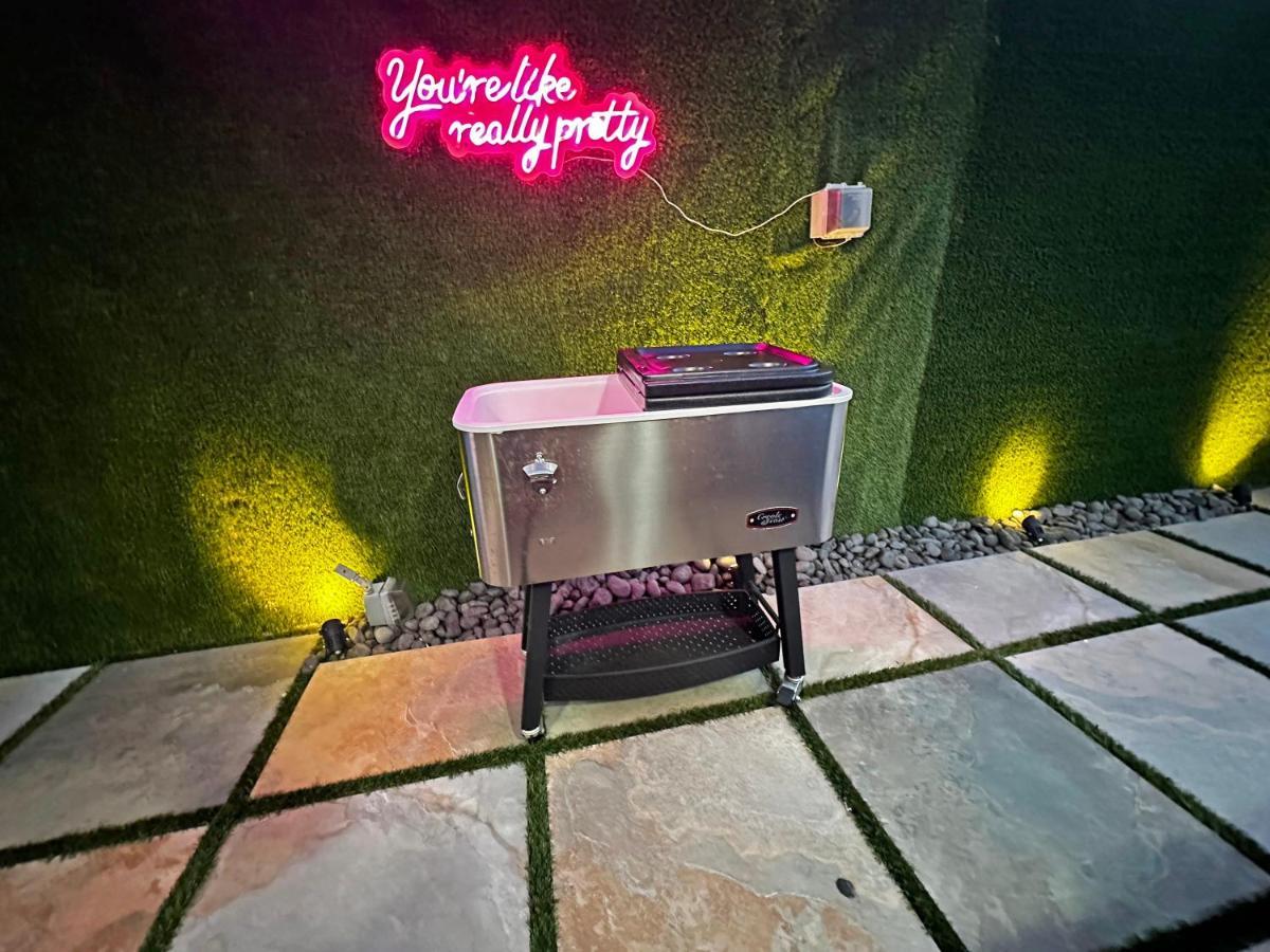 הומסטד Vacay Spot Experience Luna Sky! 65" Tv Bar, Bbq, Shower Massage Jets, Music, Go To Fl Keys מראה חיצוני תמונה