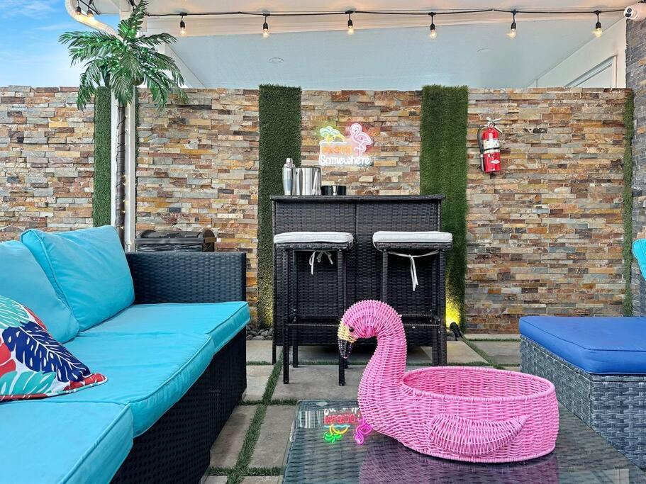 הומסטד Vacay Spot Experience Luna Sky! 65" Tv Bar, Bbq, Shower Massage Jets, Music, Go To Fl Keys מראה חיצוני תמונה