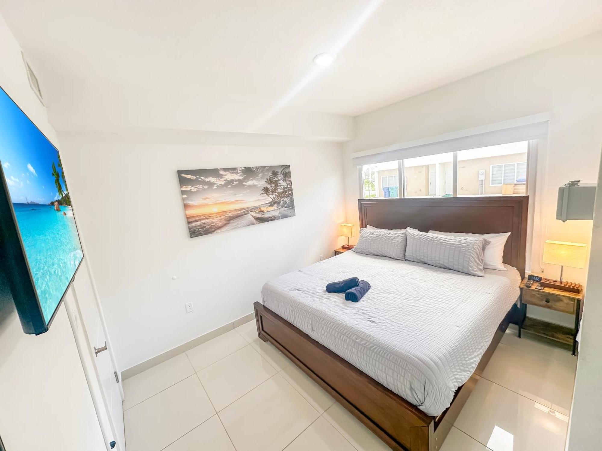 הומסטד Vacay Spot Experience Luna Sky! 65" Tv Bar, Bbq, Shower Massage Jets, Music, Go To Fl Keys מראה חיצוני תמונה